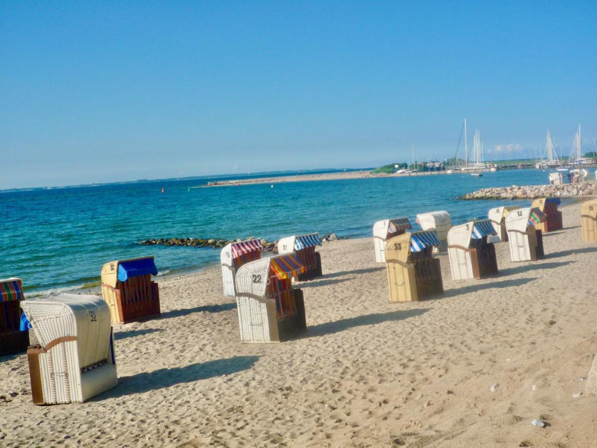 Ostsee Lodges Mit Wellnessbereich Timmendorfer Strand Dış mekan fotoğraf